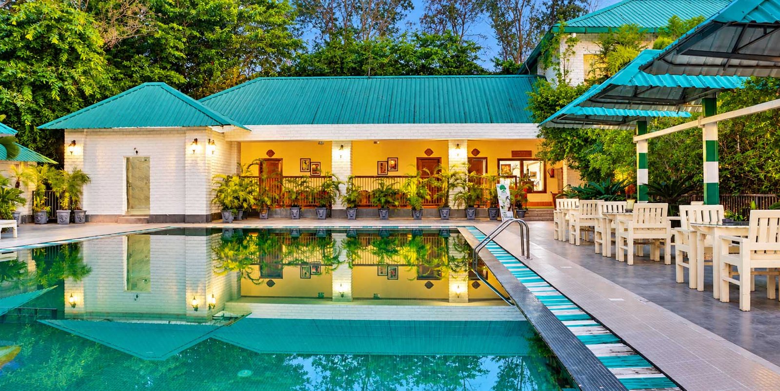 Diffloo Swimming Pool - Borgos Kaziranga, Assam 1