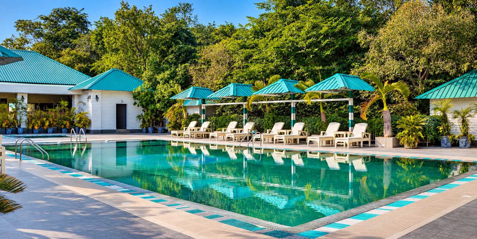Diffloo Swimming Pool - Borgos Kaziranga, Assam 3